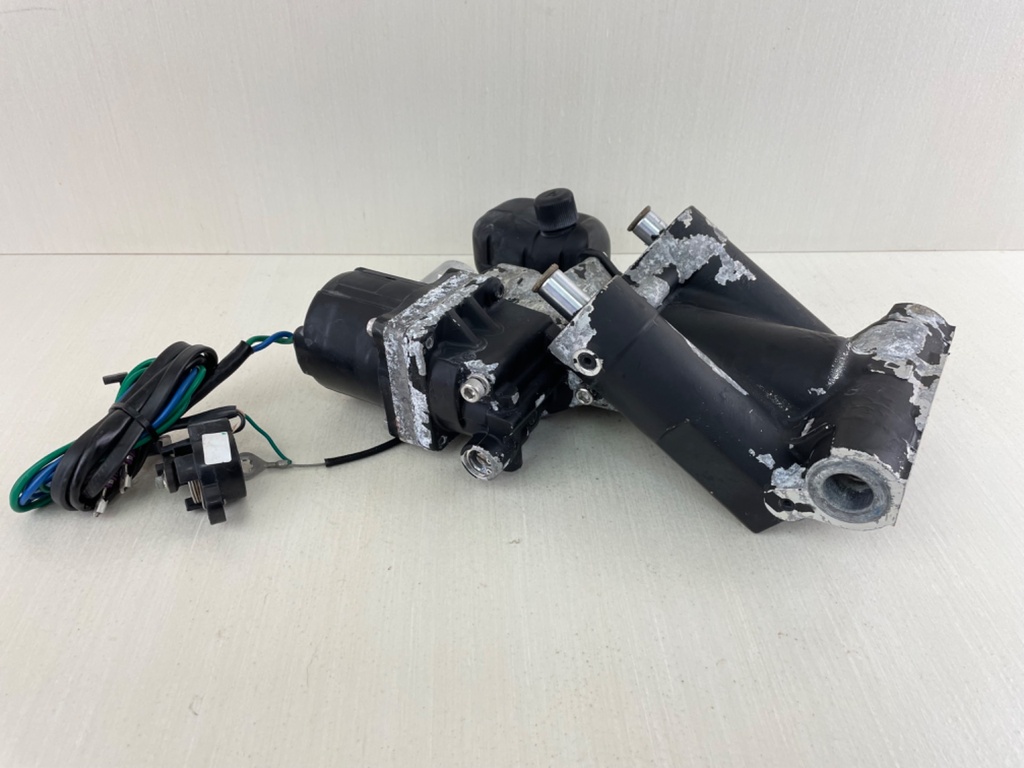 OMC Johnson Evinrude Hydraulic Power Trim And Tilt Assembly 60HP - 300HP