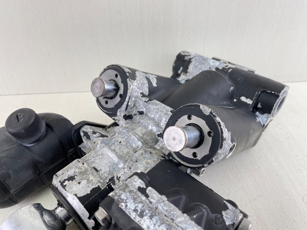 OMC Johnson Evinrude Hydraulic Power Trim And Tilt Assembly 60HP - 300HP