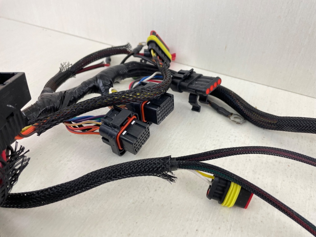 2010 + Evinrude 75 90 HP Etec Outboard Engine Harness 0587052