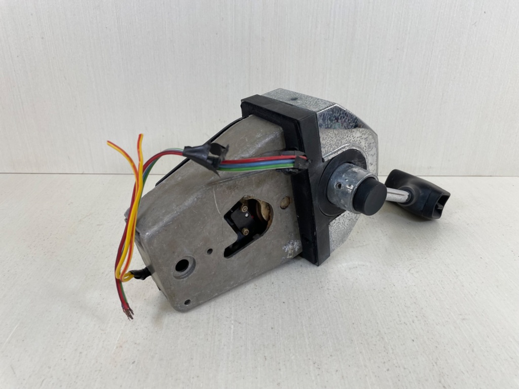 Mercury Quicksilver Top Mount Binnacle