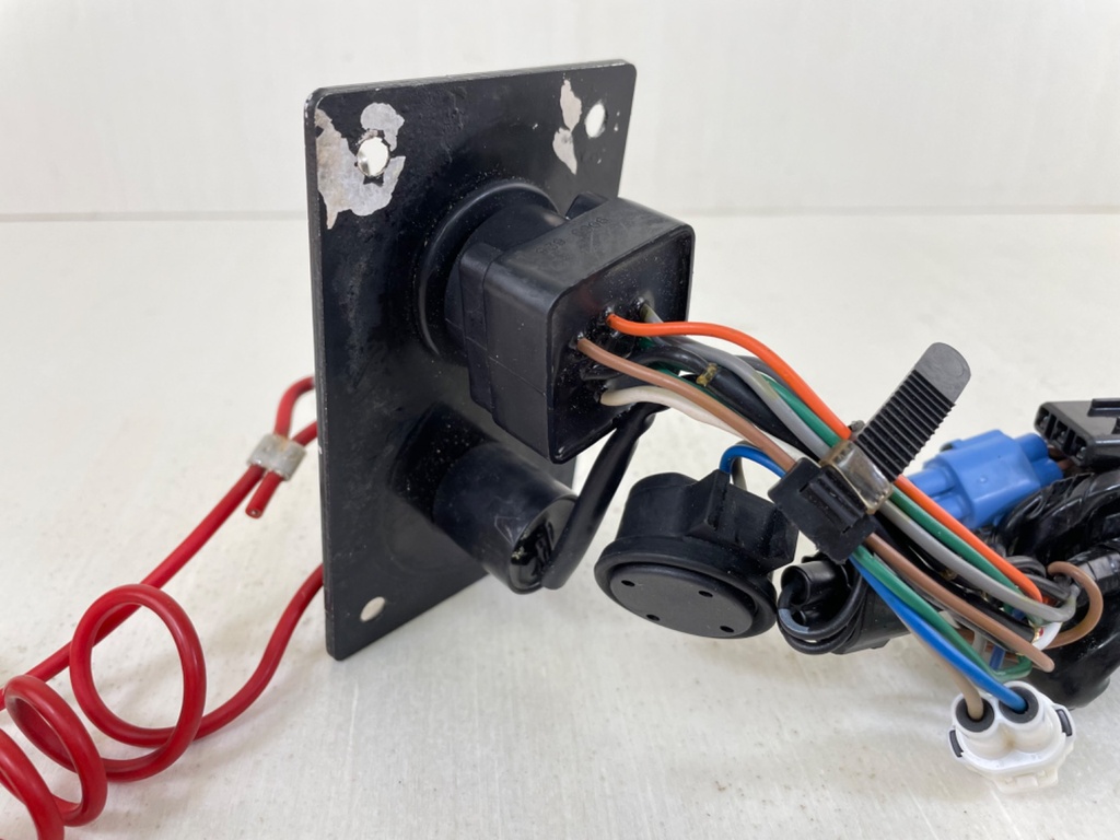 Suzuki Outboard Key Ignition Switch With Key 37100-96J27