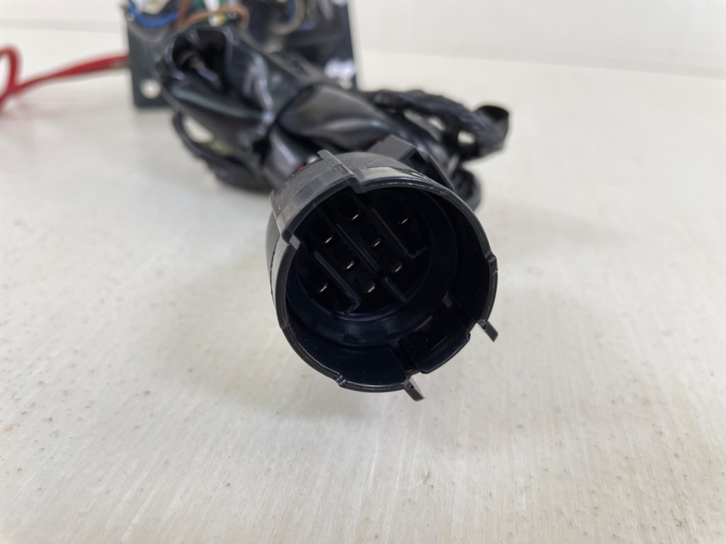 Suzuki Outboard Key Ignition Switch With Key 37100-96J27