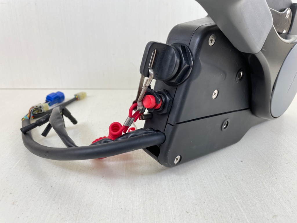 Honda Right Side Mount Control Box Binnacle With Trim