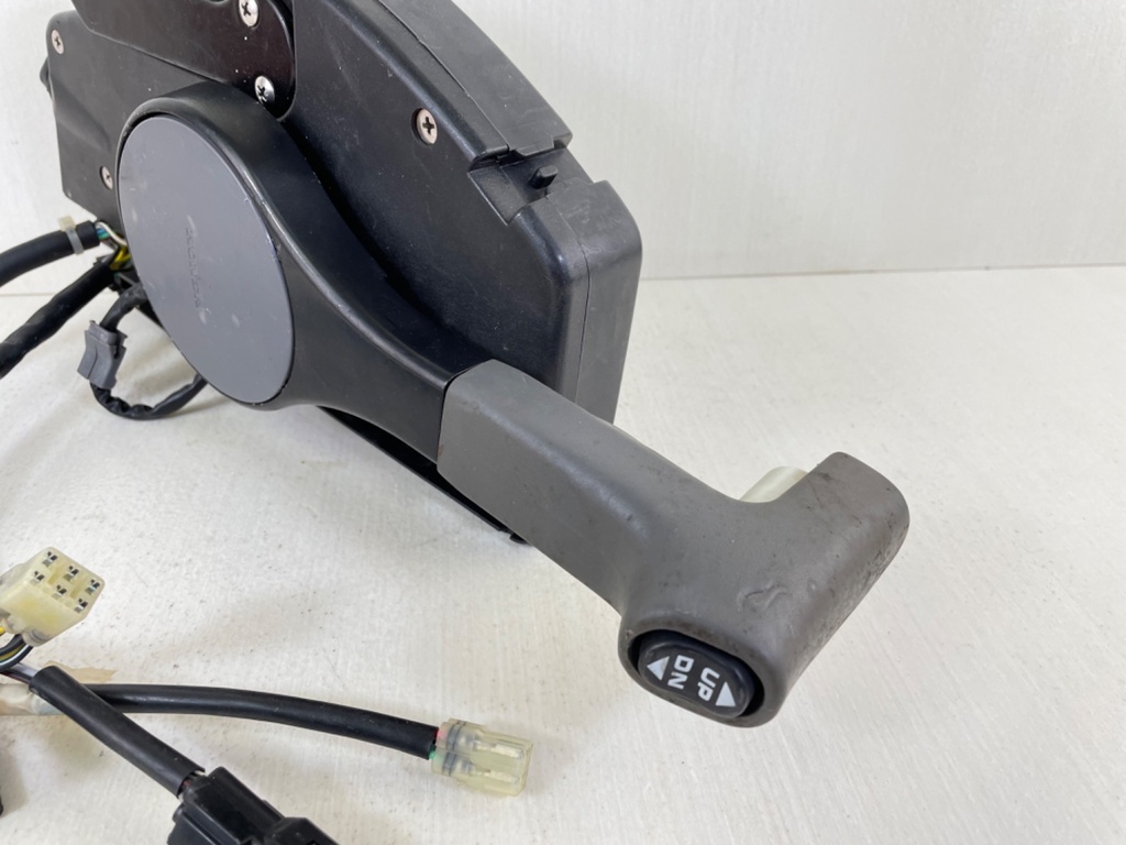 Honda Right Side Mount Control Box Binnacle With Trim For Parts