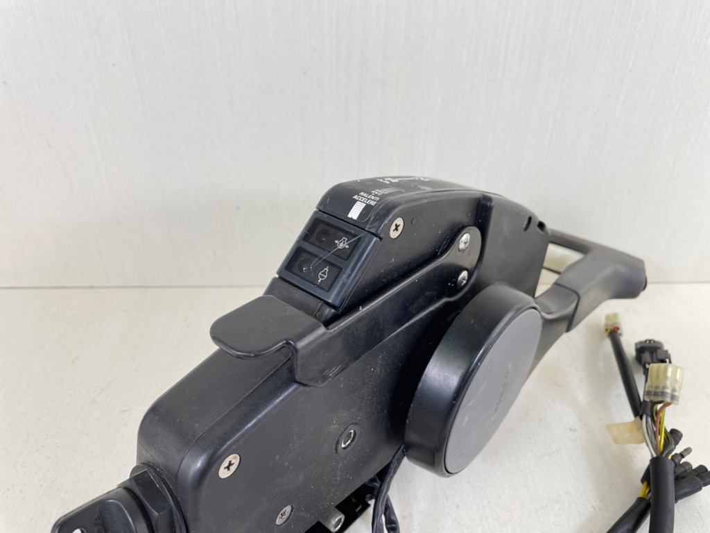 Honda Right Side Mount Control Box Binnacle With Trim For Parts