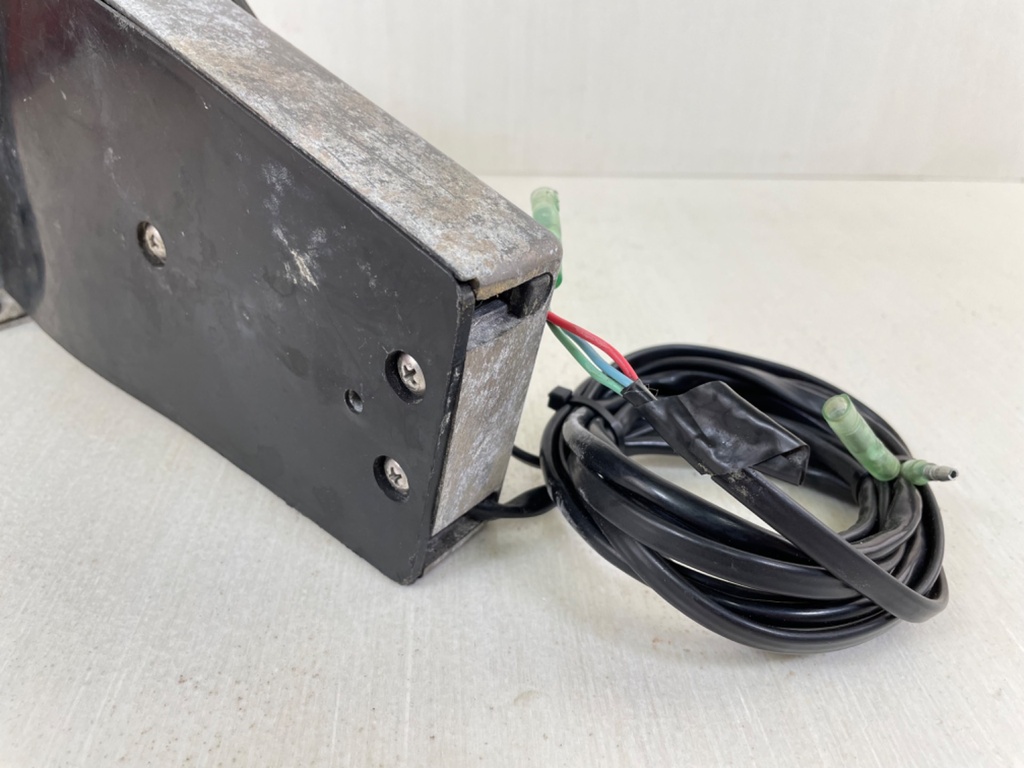 Suzuki Outboard 67200-93J12 Control Box Assembly Top Mount Binnacle Missing Parts