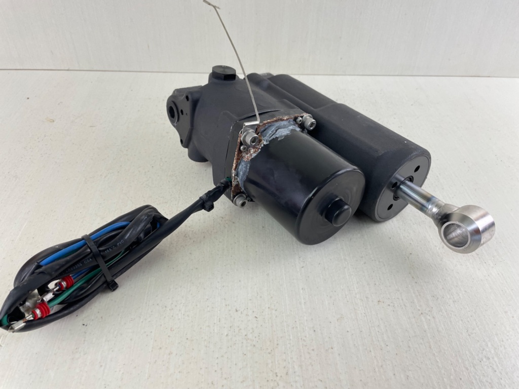 Evinrude 40 50 60 HP Etec Power Trim Tilt Unit Assembly 5005441 0769369
