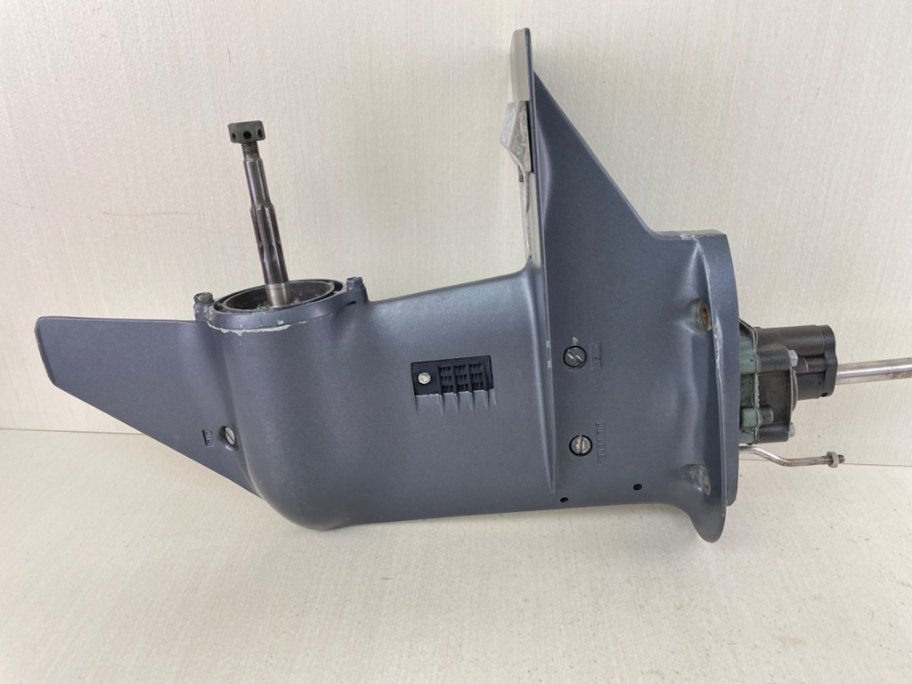 1994-2005 Yamaha 9.9HP 4 Stroke Outboard High Thrust Long Lower Unit Gear Case