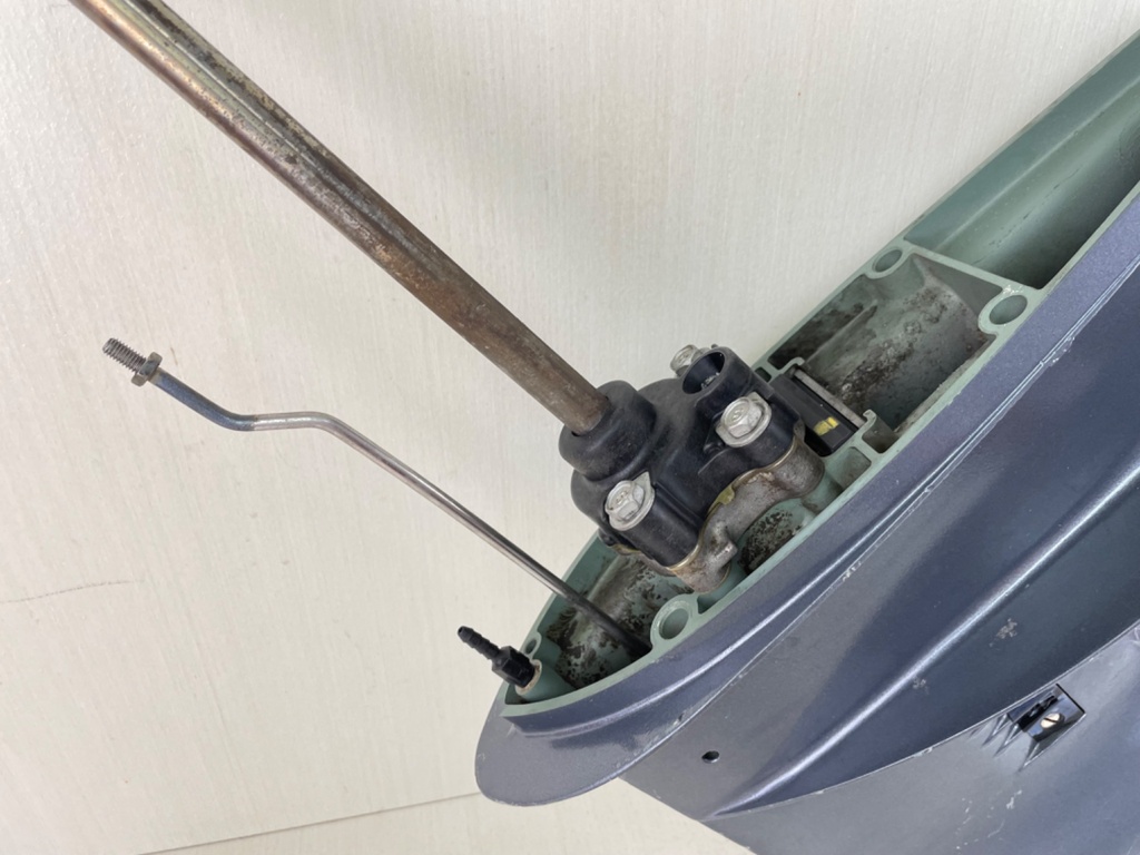 1995-2001 Yamaha 30HP 2 Stroke Outboard Long Lower Unit Gear Case 6J8-45300-14-4D