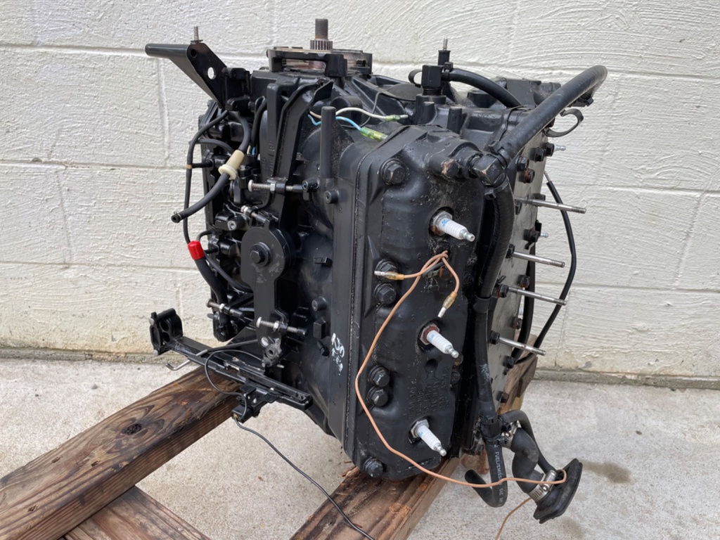 1997 Mercury 150HP EFI 2 Stroke Outboard Powerhead Assembly 823434A97