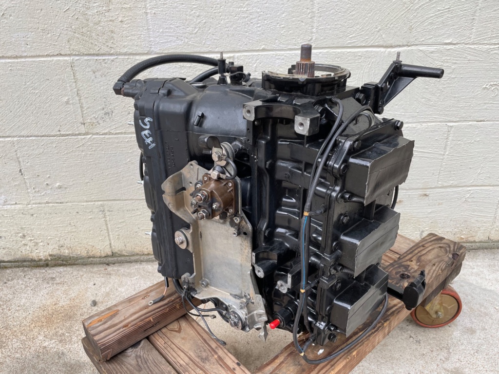 1997 Mercury 150HP EFI 2 Stroke Outboard Powerhead Assembly 823434A97