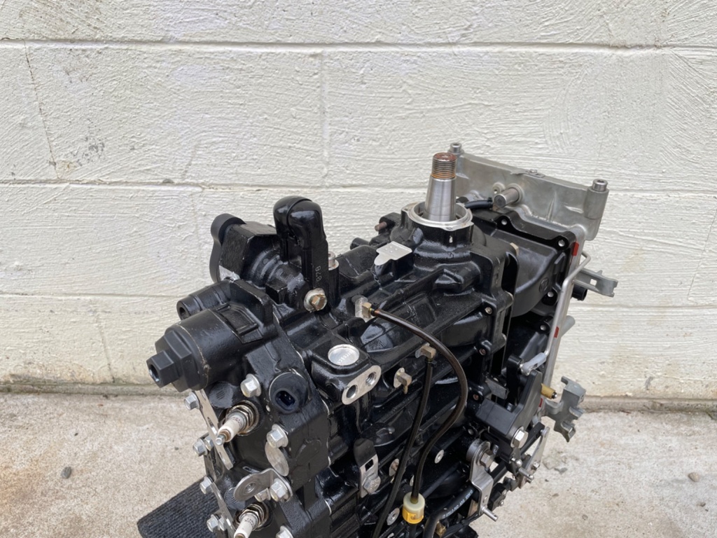 2008+ Evinrude 75 90 HP Etec Outboard Powerhead Crankcase Assembly 5007398