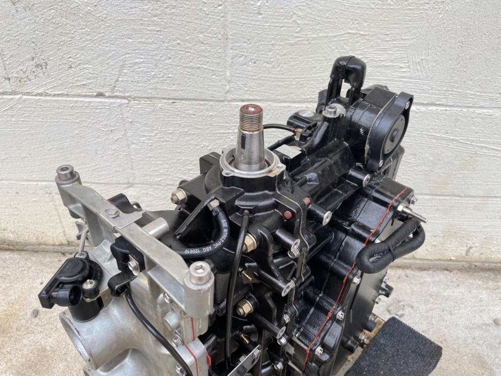 2008+ Evinrude 75 90 HP Etec Outboard Powerhead Crankcase Assembly 5007398