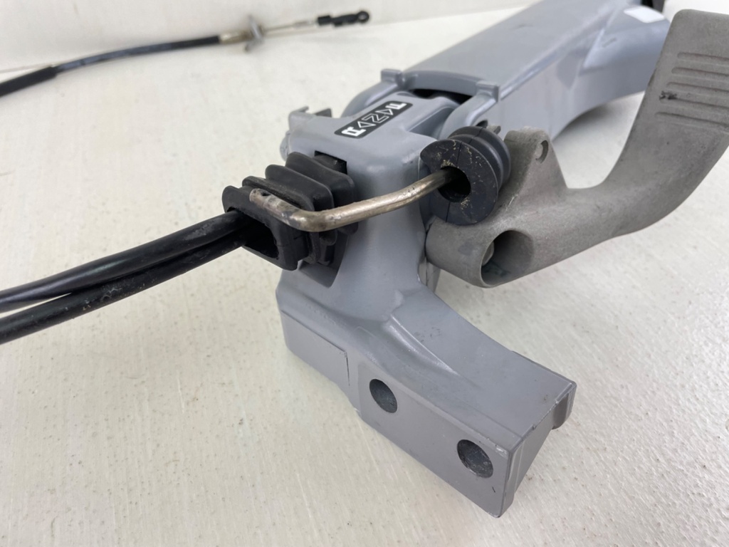 2001-07 Honda 8 9.9 HP 4 Stroke Outboard Tiller Handle Assembly 53110-ZW9-010ZA