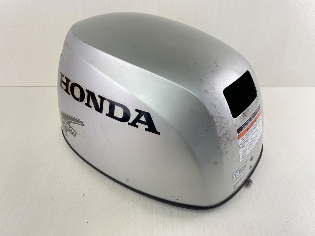 2001 + Honda 8 HP 4 Stroke Outboard Top Cowling Cover Lid 63100-ZW9-040ZA