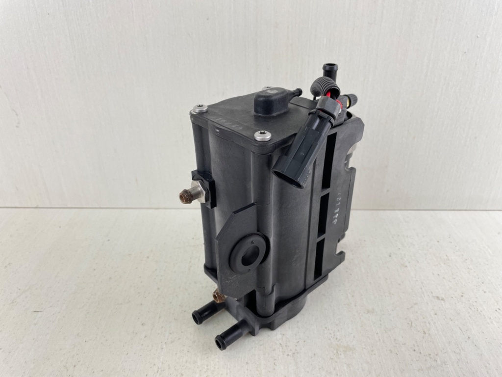 2006+ Evinrude 40 50 60 75 90 HP Etec Outboard Fuel Pump Vapor Separator Tank 5009033