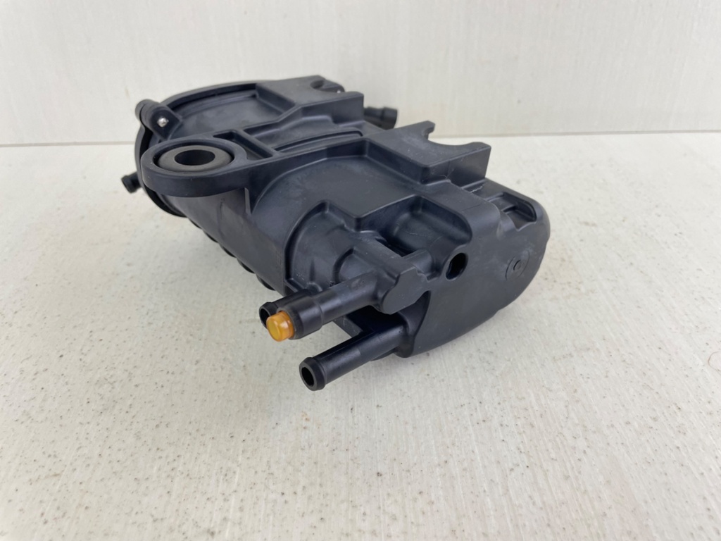 2006+ Evinrude 40 50 60 75 90 HP Etec Outboard Fuel Pump Vapor Separator Tank 5010818