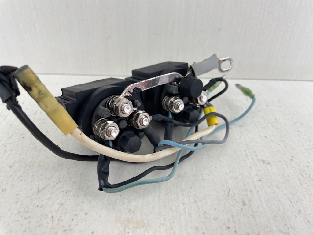 1999 Suzuki DF 40 50 HP 4 Stroke Outboard PTT Power Trim Tilt Relay 38410-94551