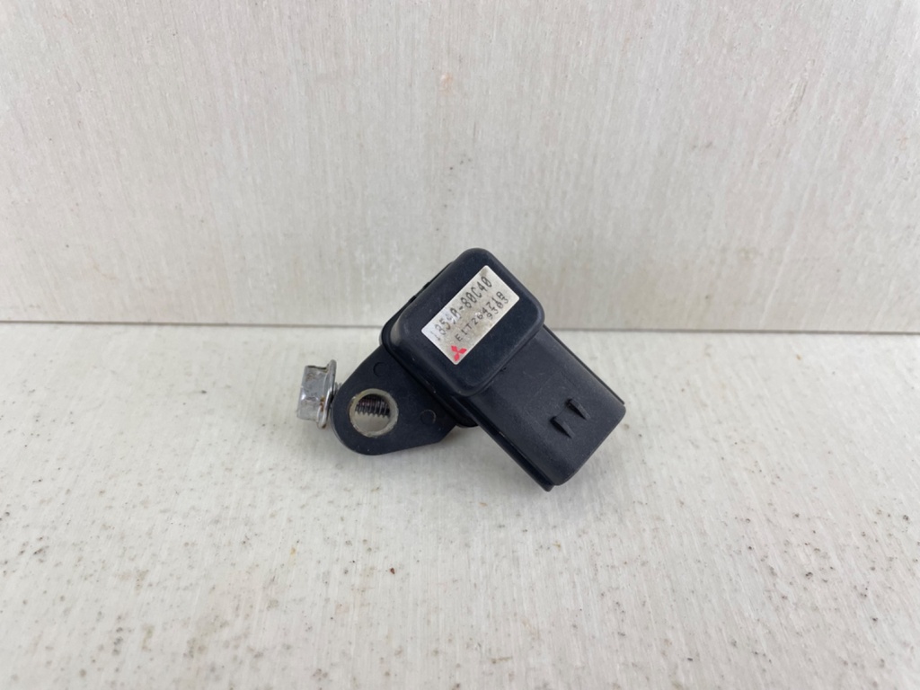 Suzuki DF 50 HP 4 Stroke Outboard MAP Sensor 18590-80C40