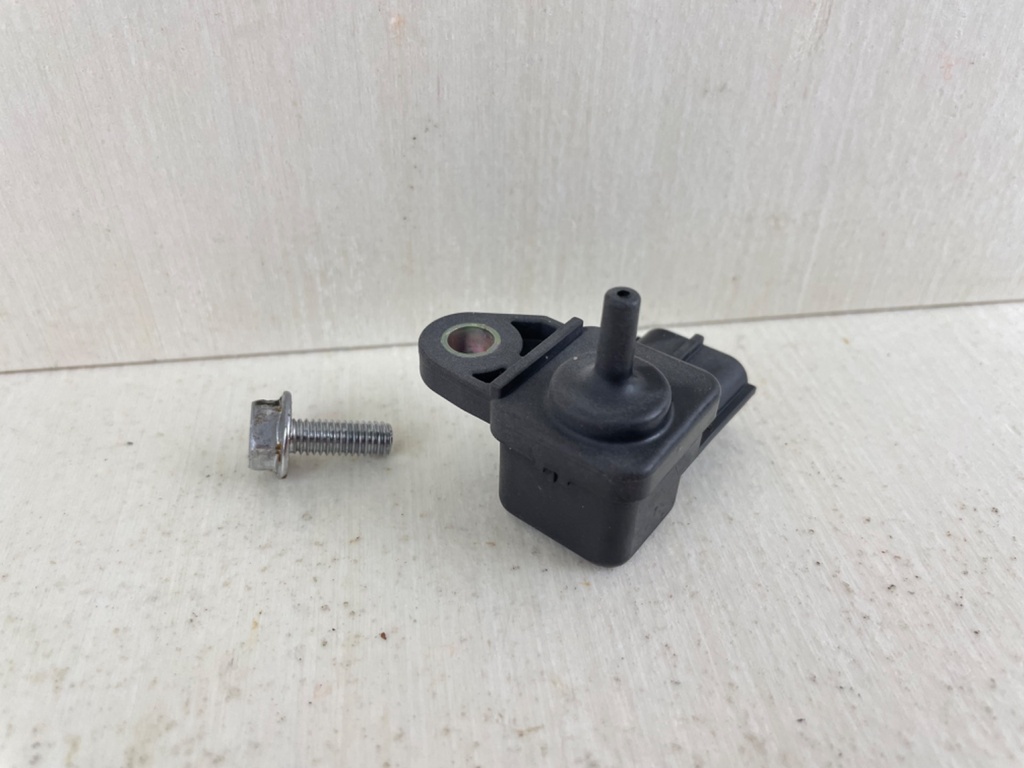 Suzuki DF 50 HP 4 Stroke Outboard MAP Sensor 18590-80C40