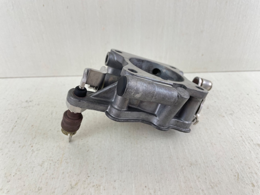 1999 Suzuki DF 50 HP 4 Stroke Outboard Throttle Body Assembly 13300-87J00