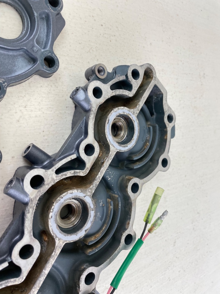 1987-2001 Yamaha 30HP 2 Stroke Outboard Cylinder Head 6J8-11111-00-94