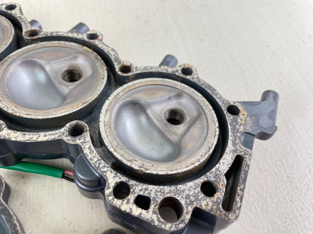 1987-2001 Yamaha 30HP 2 Stroke Outboard Cylinder Head 6J8-11111-00-94