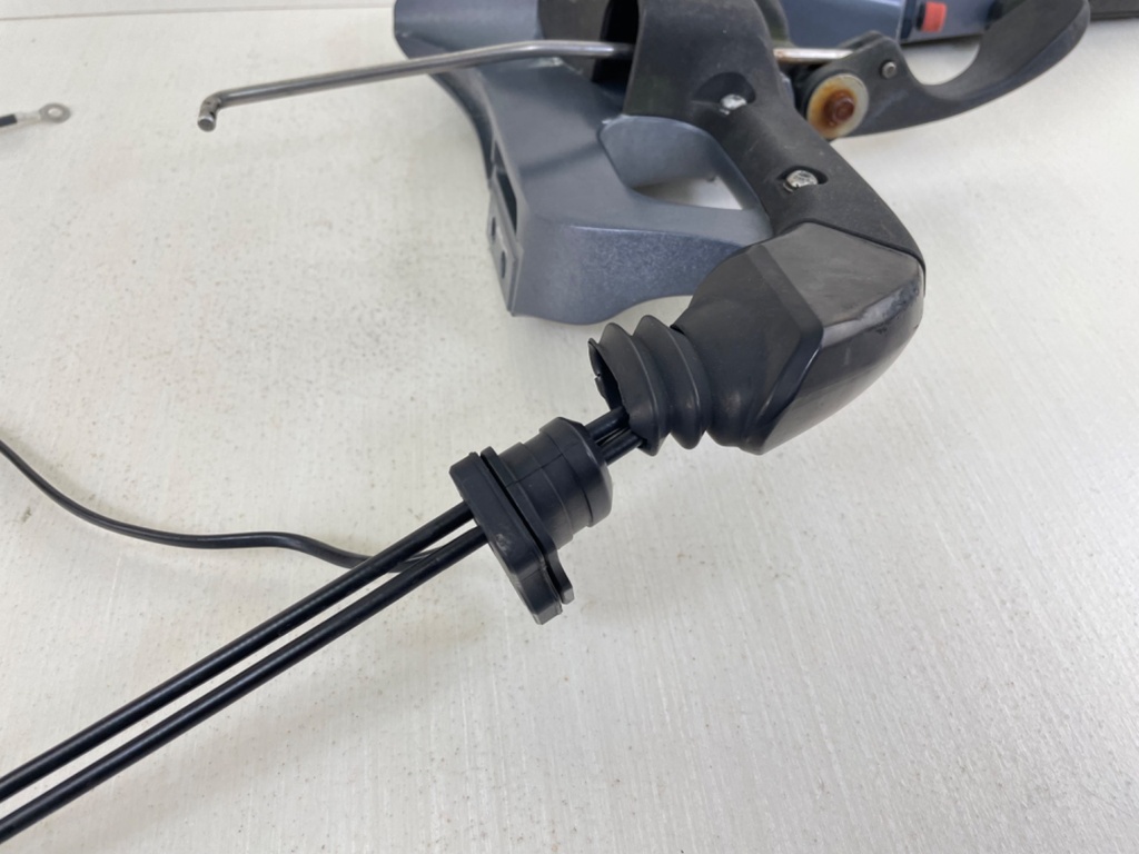 2010 Yamaha 25HP 4 Stroke Outboard Tiller Handle Steering Setup 6BP-W0084-00-4D  