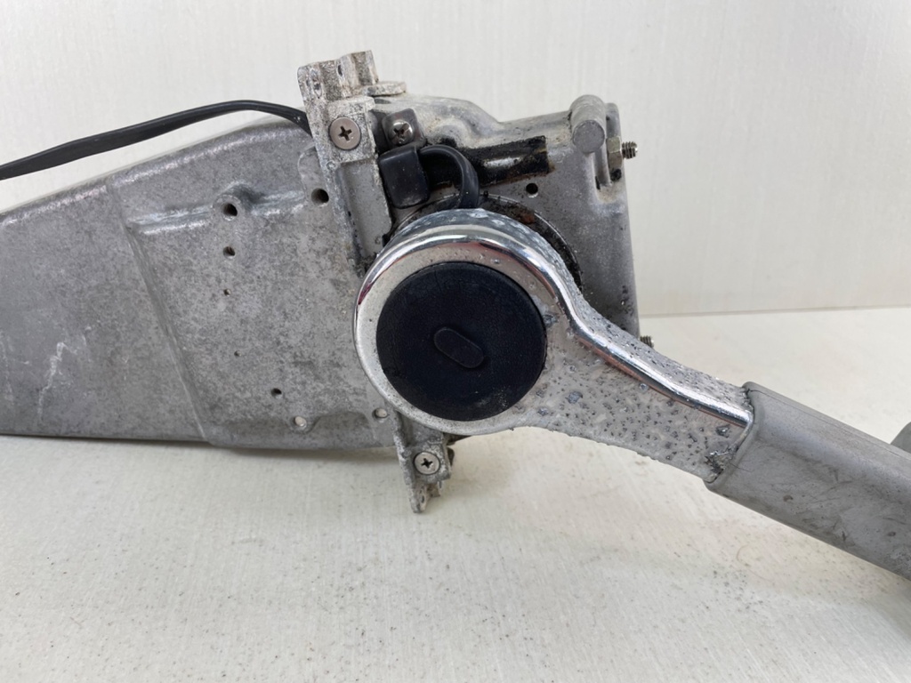 Yamaha 704 Top Mount Control Box For Parts OEM