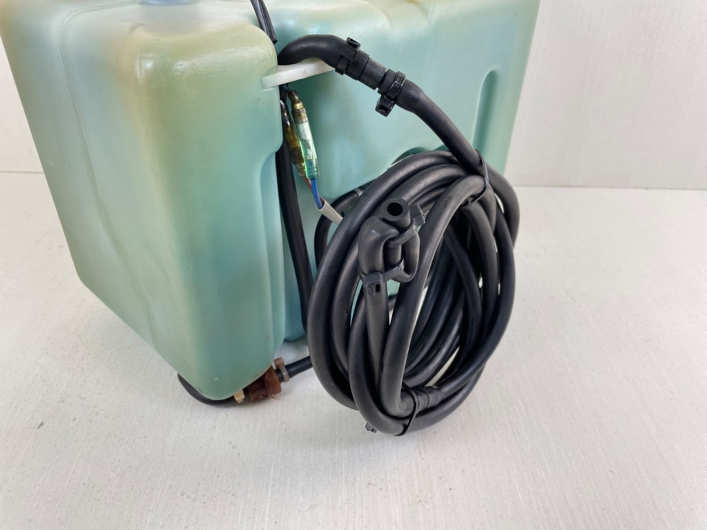 Yamaha Outboard 2 Stroke 10.5L Remote Sub Oil Tank With Pump & Sensor