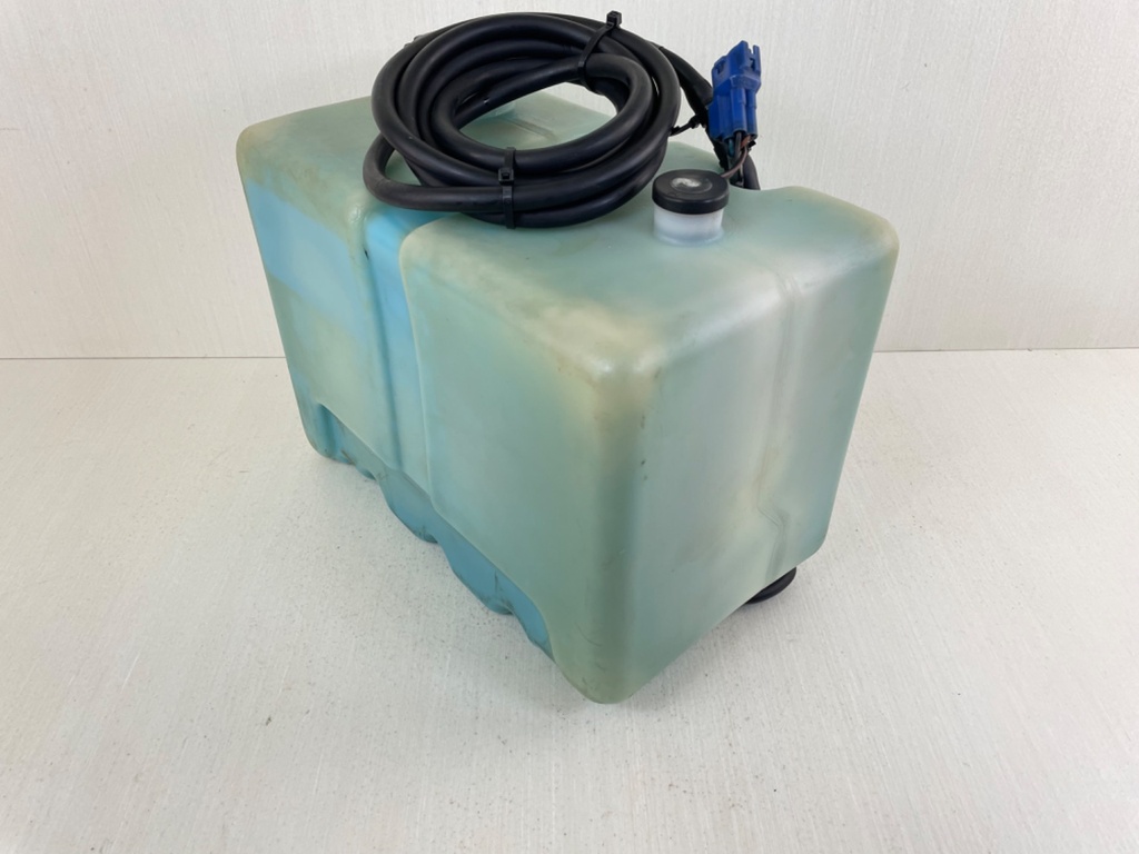 Yamaha Outboard 2 Stroke Remote Sub Oil Tank With Pump & Sensor 10.5L