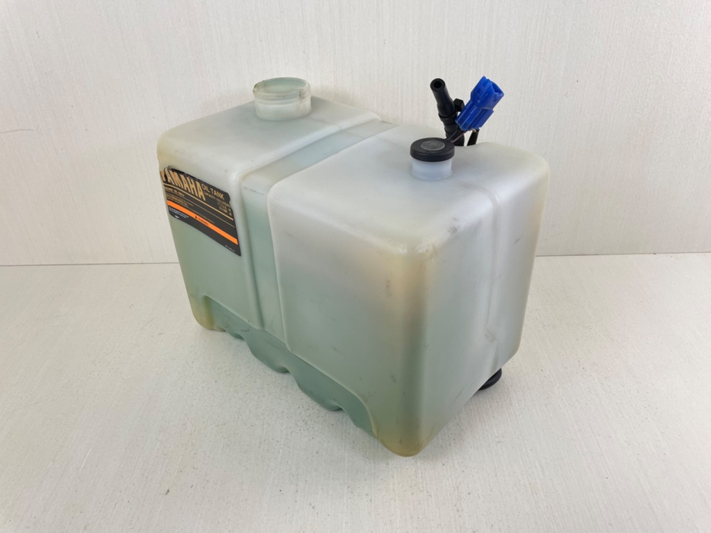 Yamaha Outboard 2 Stroke 10.5L Remote Oil Tank With Pump & Sensor 2.8 Gallons