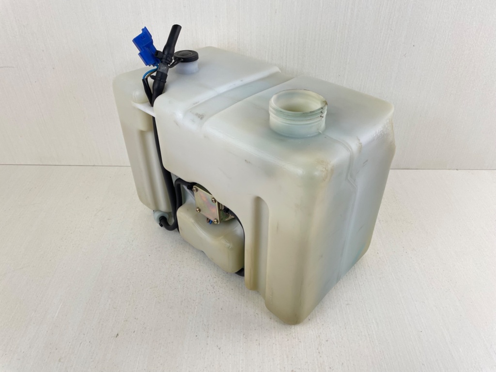 Yamaha Outboard 2 Stroke 10.5L Remote Oil Tank With Pump & Sensor 2.8 Gallons