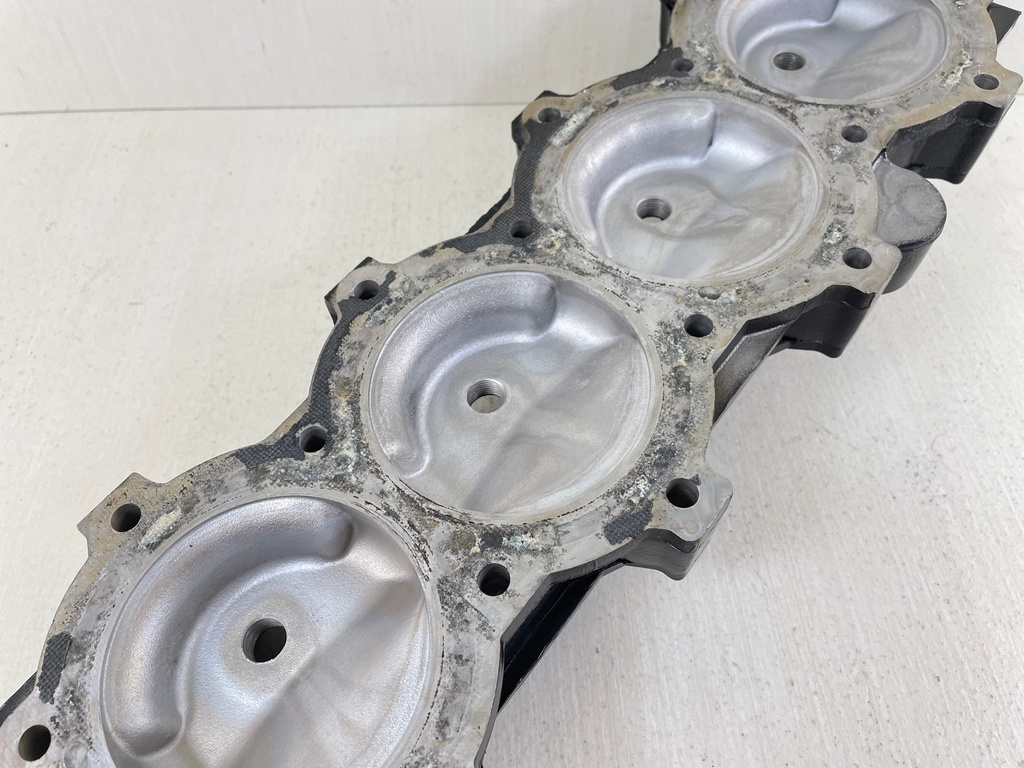 1995 Mercury 120HP 2 Stroke Force Outboard Cylinder Head 819777T4