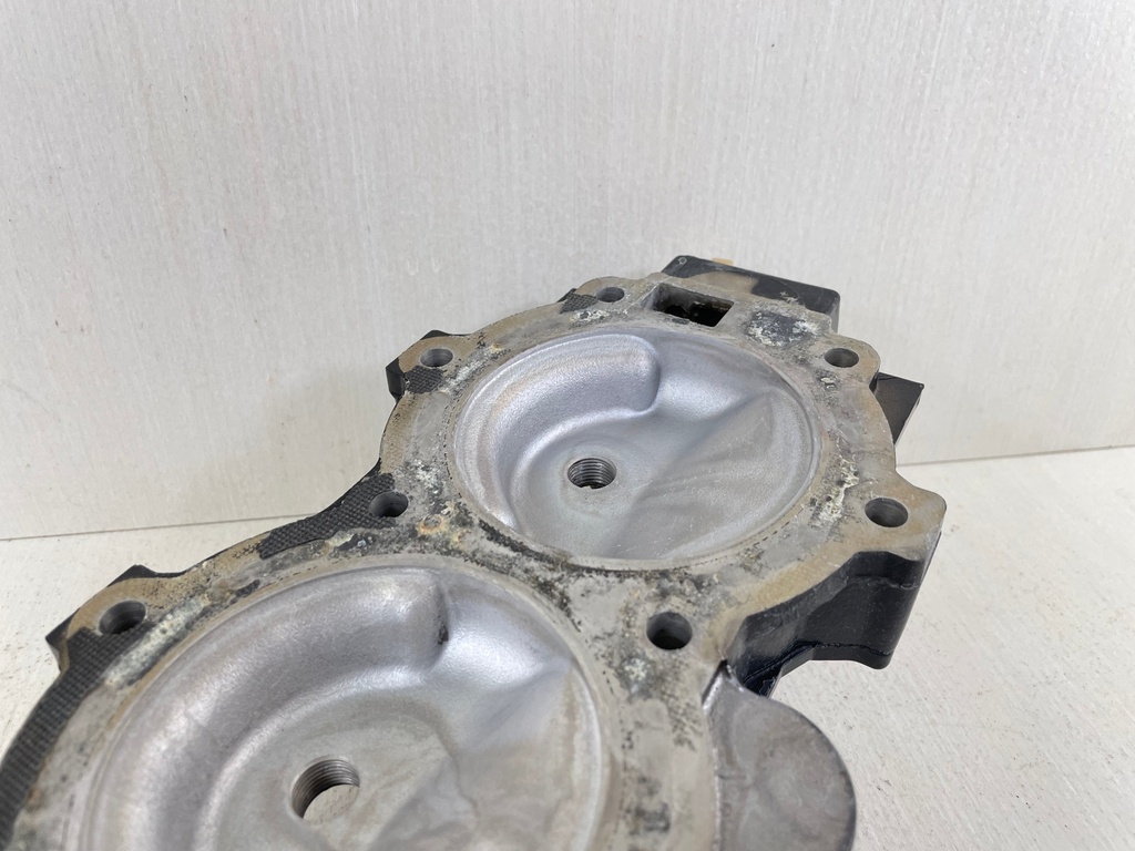 1995 Mercury 120HP 2 Stroke Force Outboard Cylinder Head 819777T4