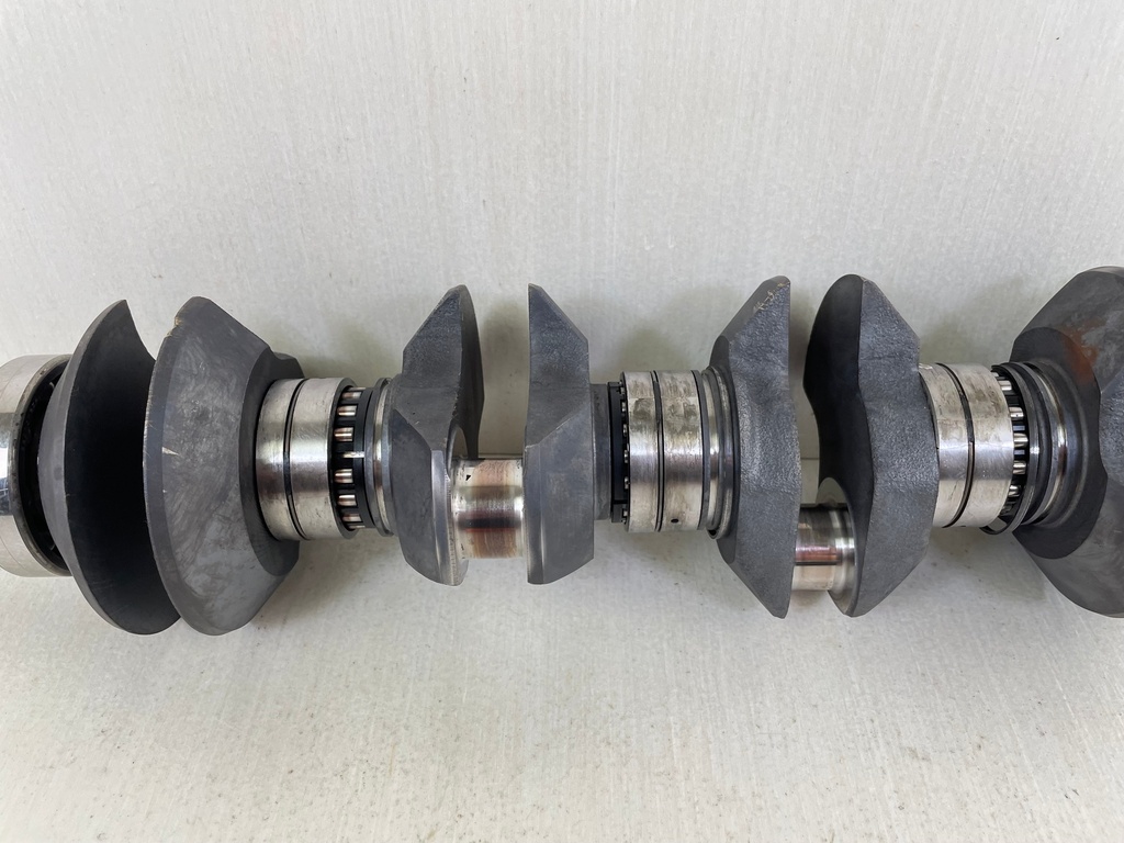 1995 Mercury 120HP 2 Stroke Outboard Force Crankshaft Crank 489-820319T1