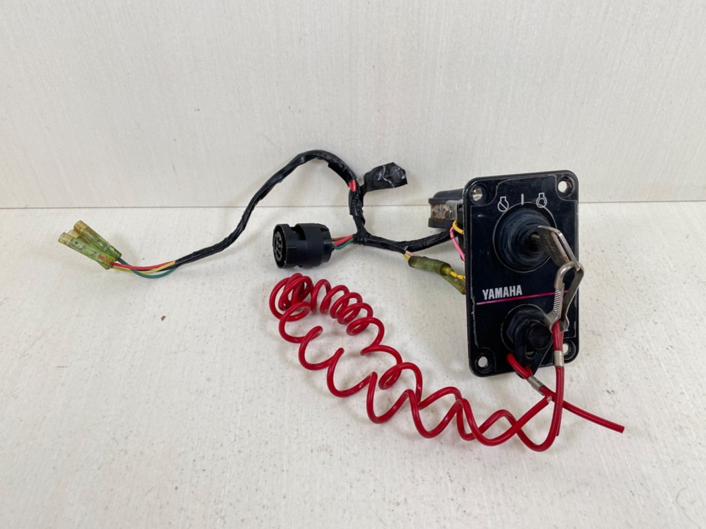 Yamaha Single Engine Key Switch Assembly Panel With Key 704-82570-13-00