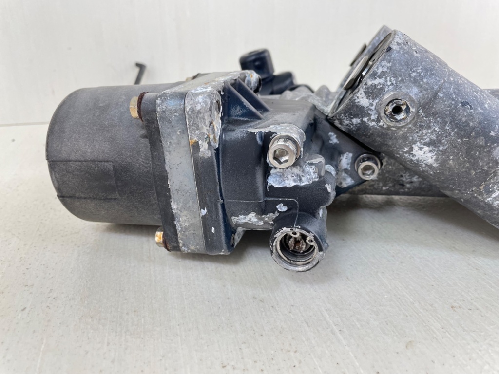 90HP - 300HP Evinrude Johnson BRP Power Trim & Tilt Unit Assembly