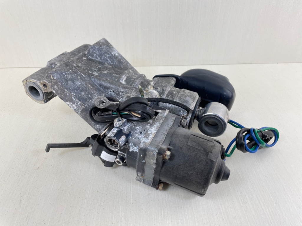 90HP - 300HP Evinrude Johnson BRP Power Trim & Tilt Unit Assembly