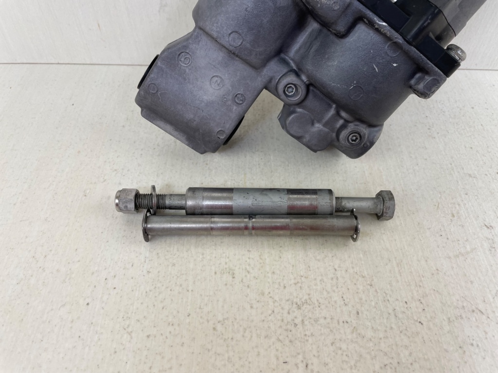 56000-ZV5-823ZA Honda 40 45 50 HP 4 Stroke Outboard Power Trim Tilt Unit 97-03