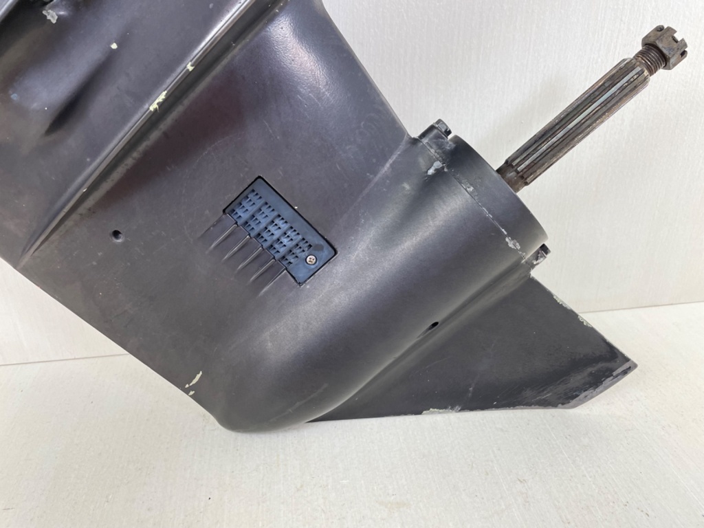 Nissan 40 50 HP 2 Stroke Outboard TLDI 20" Long Lower Unit Gear Case