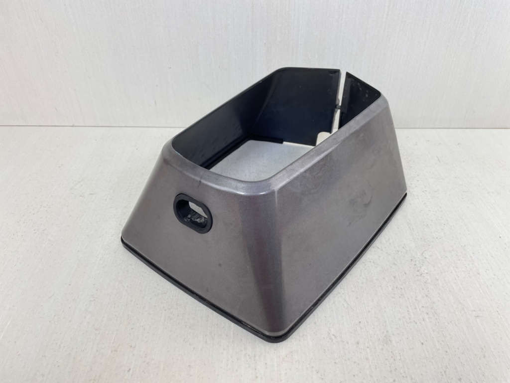 2003 Nissan 40 50 HP 2 Stroke TLDI Outboard Lower Motor Cover Cowl Pan