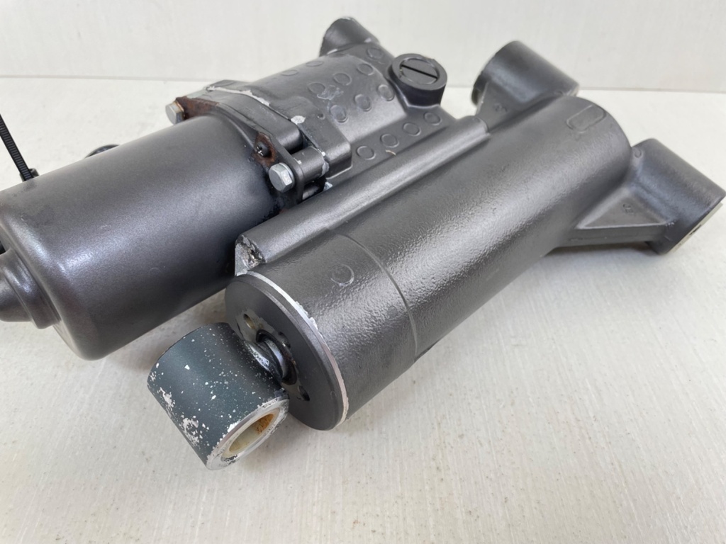 Nissan 40 50 HP 2 Stroke Outboard Power Trim Tilt Unit Assembly 3T5S771500