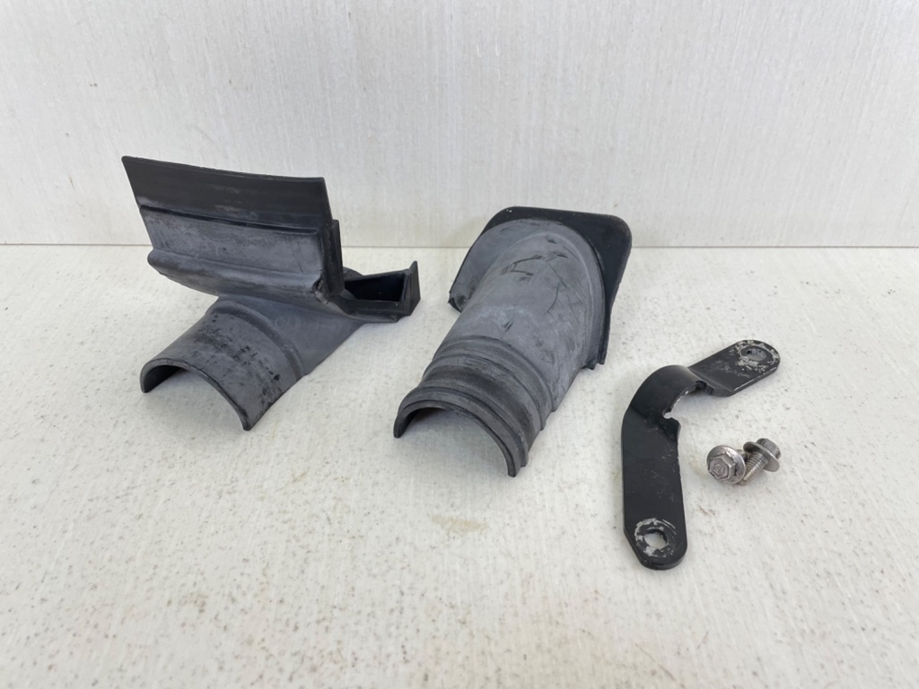 Mercury 200 HP Optimax Outboard Rigging Kit Grommet Cover 859359A2