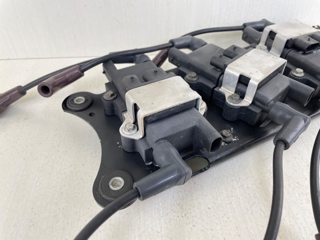 2002 Mercury 200HP Optimax DFI Ignition Coil Kit With Plate 856991A1 850295T4