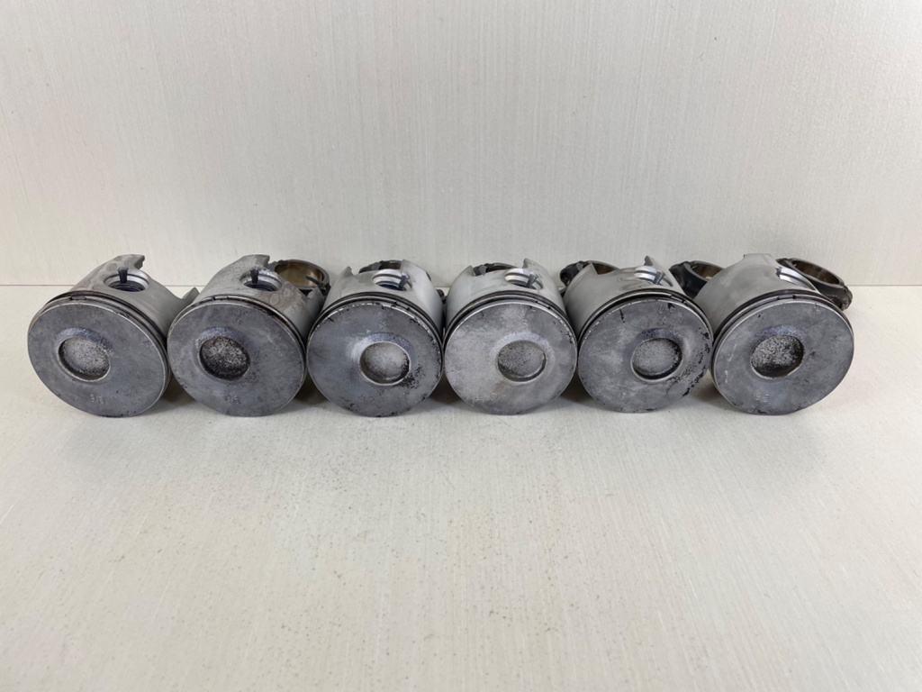 2000 Mercury 200HP Optimax 2 Stroke Starboard Port Piston & Rod Assembly Set 859297T2, 859296T2