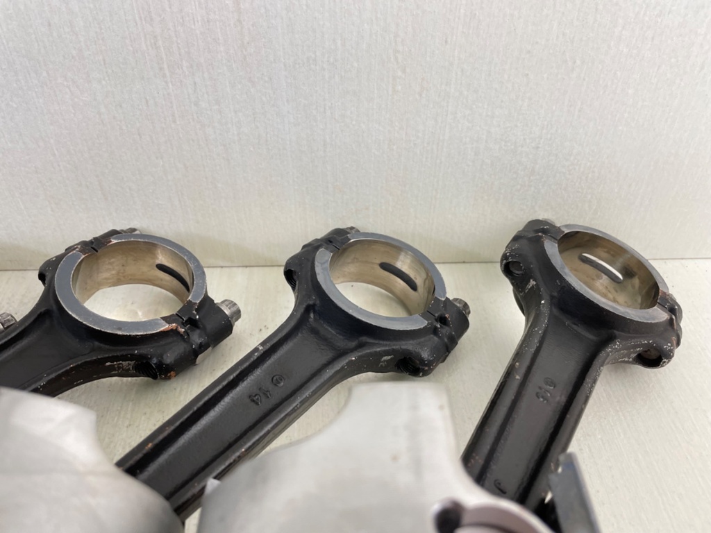 2000 Mercury 200HP Optimax 2 Stroke Starboard Port Piston & Rod Assembly Set 859297T2, 859296T2