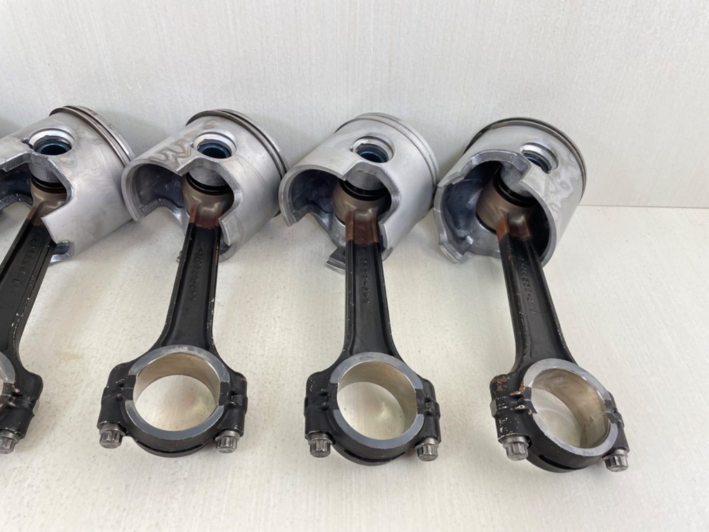 2000 Mercury 200HP Optimax 2 Stroke Starboard Port Piston & Rod Assembly Set 859297T2, 859296T2