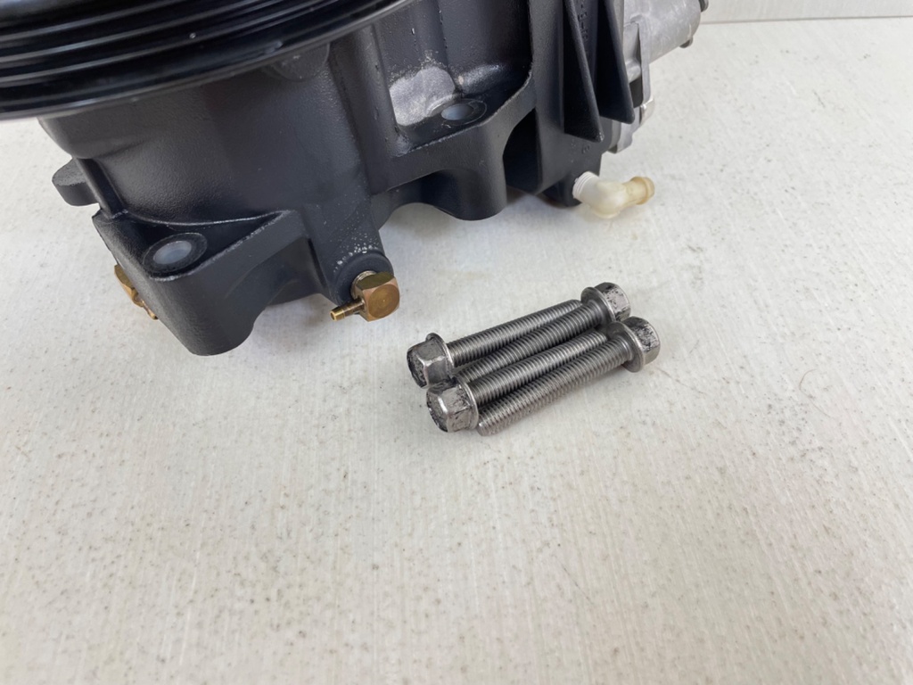 2002 Mercury 200HP Optimax 2 Stroke DFI Air Compressor Assembly 828123T15