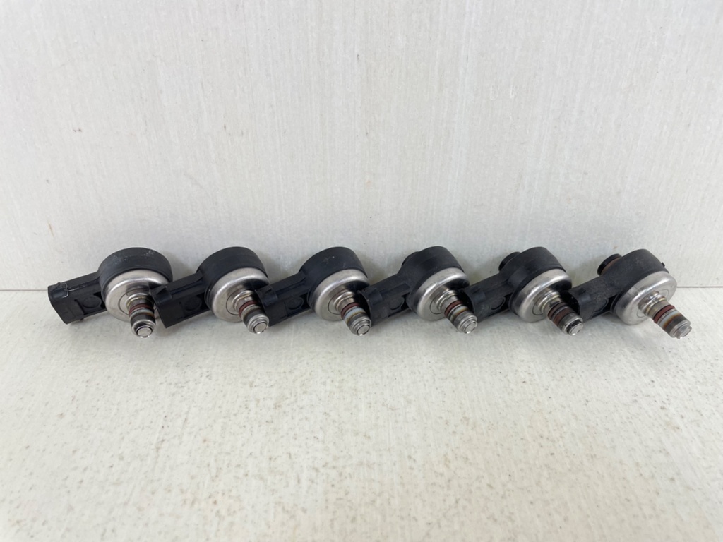 2002 Mercury 225HP Optimax 2 Stroke Air Injector Set 850065A11